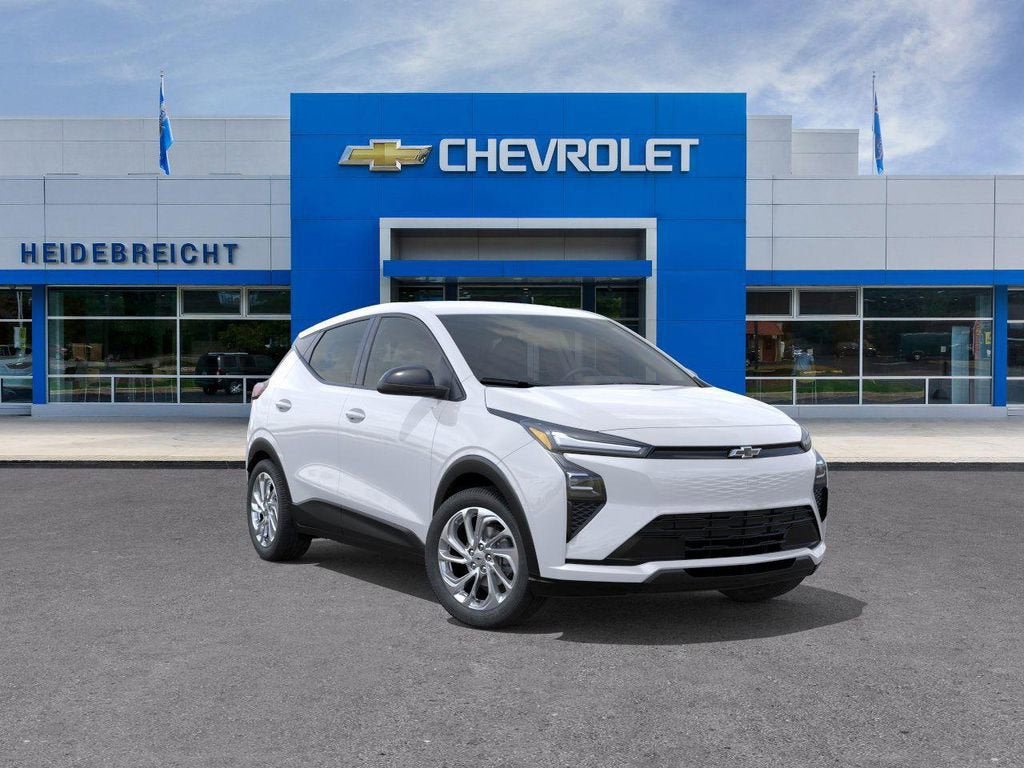 New 2027 Chevrolet Bolt LT w/ Comfort Package FWD image 1