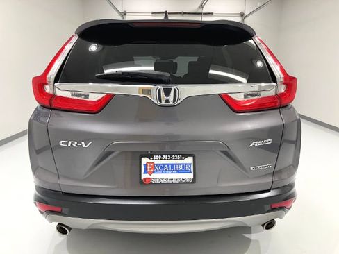 Used 2019 Honda CR-V Touring image 14