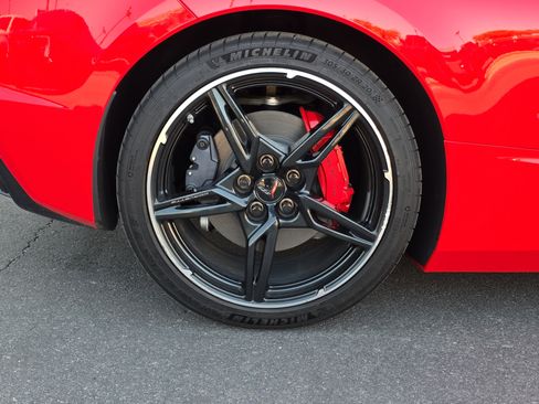 Used 2023 Chevrolet Corvette Stingray Coupe w/ 1LT image 10