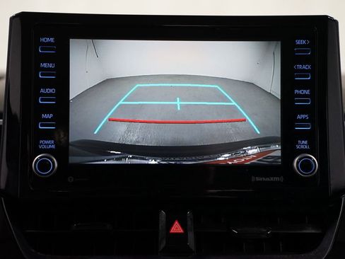 Used 2022 Toyota Corolla LE image 18