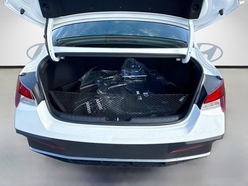 New 2026 Hyundai Elantra Sport image 18