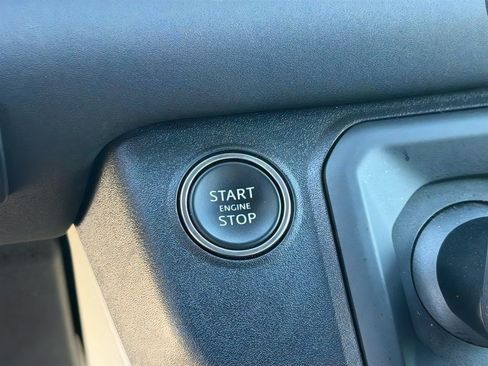 Used 2024 Land Rover Defender 110 S AWD/4WD image 31