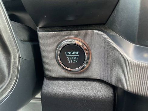 Used 2025 Ford F350 Platinum w/ Tremor Off-Road Package image 30