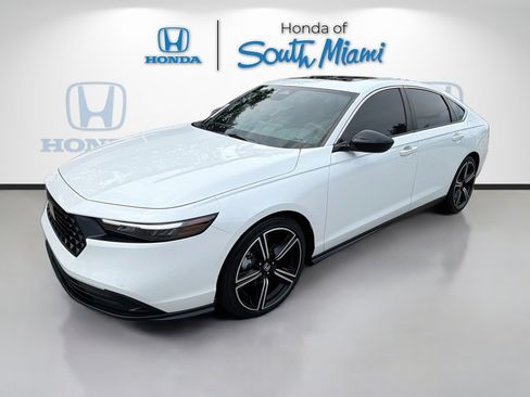 Certified 2024 Honda Accord Sport image 3