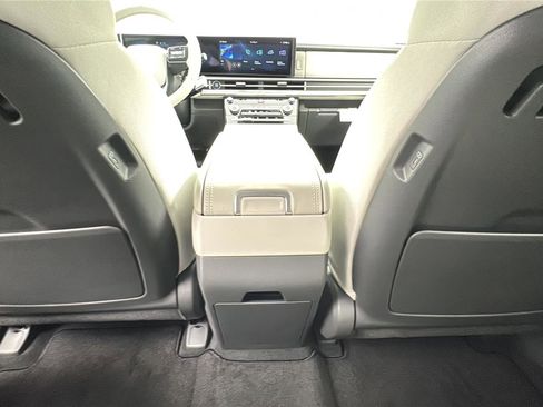 New 2026 Hyundai Santa Fe SE FWD image 27