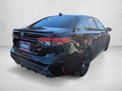 Used 2021 Toyota Corolla SE image 5