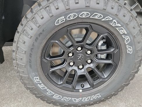 New 2026 RAM 1500 Rebel w/ Rebel Level 2 Equipment Group AWD/4WD image 21