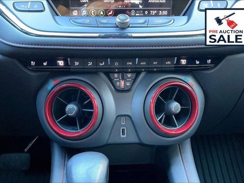 Used 2022 Chevrolet Blazer RS w/ Enhanced Convenience Package AWD/4WD image 32