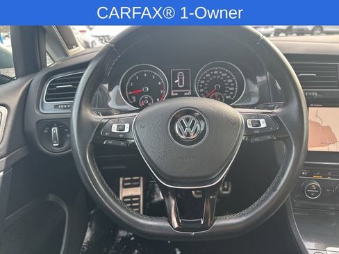 Used 2019 Volkswagen Golf Alltrack SEL image 16