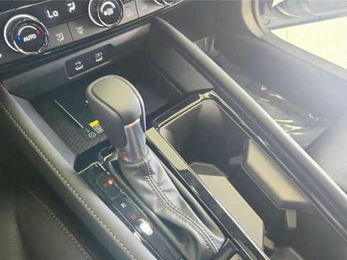 Used 2025 Honda Accord Touring image 27