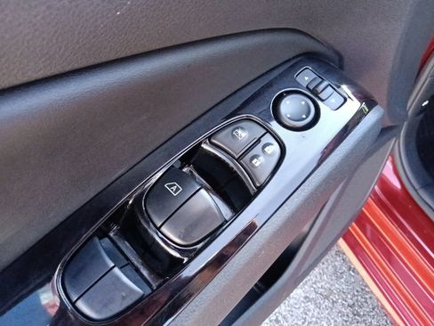 Used 2024 Nissan Altima 2.5 SR w/ SR Premium Package FWD image 12