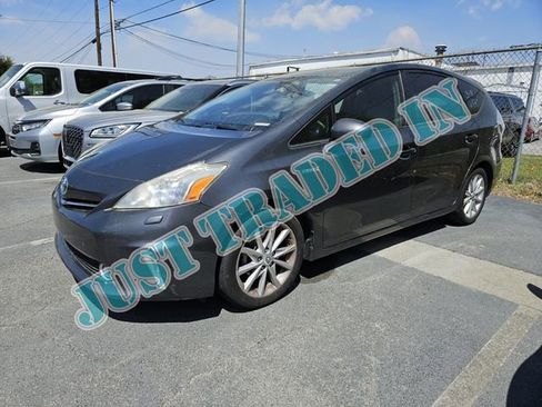 Used 2012 Toyota Prius V Five image 1
