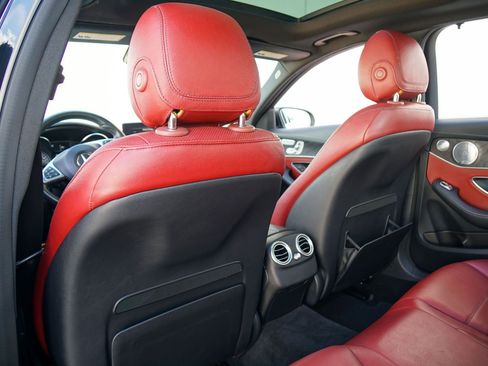 Used 2015 Mercedes-Benz C 400 4MATIC image 37