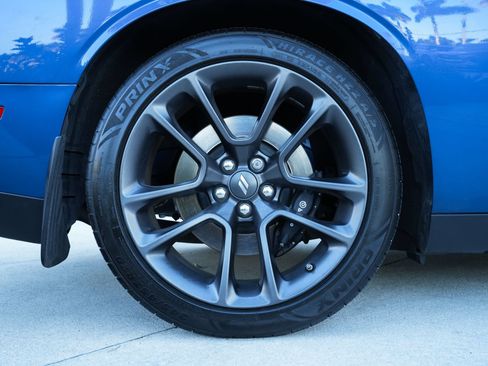 Used 2021 Dodge Challenger R/T Scat Pack w/ Shaker Package RWD image 13