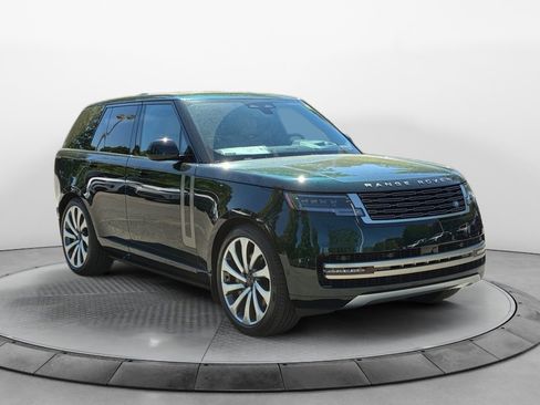 New 2026 Land Rover Range Rover SE AWD/4WD image 3
