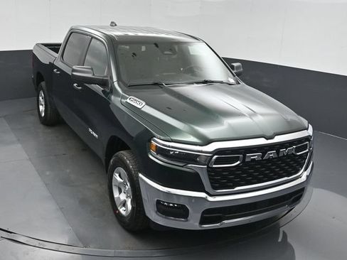 New 2026 RAM 1500 4x4 Crew Cab image 37