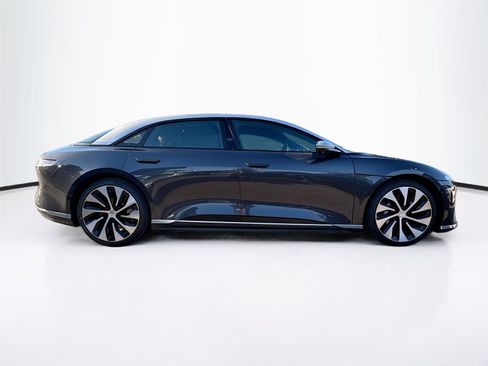 Used 2023 Lucid Air Grand Touring image 13
