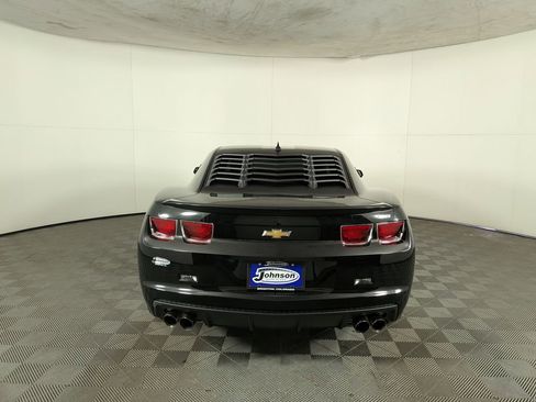 Used 2013 Chevrolet Camaro SS image 8