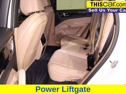 Used 2021 Porsche Cayenne Coupe AWD/4WD image 25