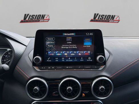 Used 2025 Nissan Sentra SR w/ SR Premium Package image 10