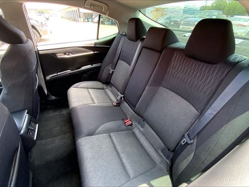 Used 2025 Toyota Camry LE w/ Convenience Package FWD image 20