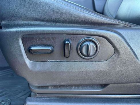 Used 2021 Chevrolet Silverado 1500 LT image 13