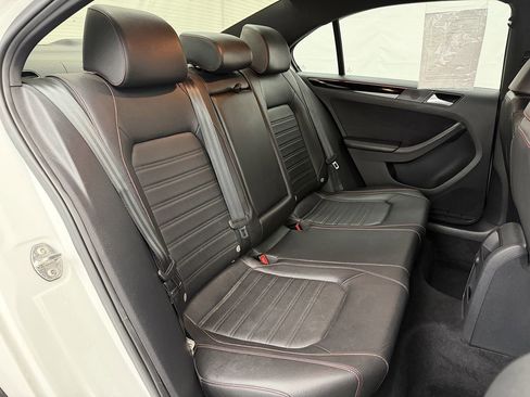 Used 2016 Volkswagen Jetta GLI SEL image 20