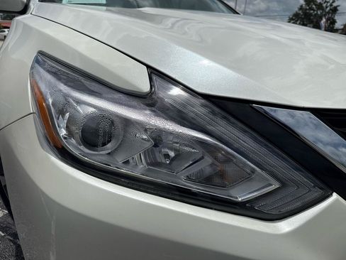 Used 2017 Nissan Altima 2.5 SV FWD image 43