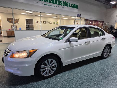 Used 2012 Honda Accord EX-L image 2