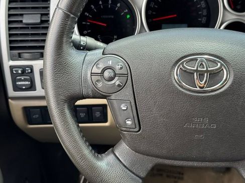 Used 2008 Toyota Sequoia Limited AWD/4WD image 25