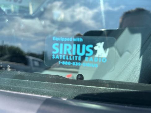 Used 2014 Ford F150 XLT w/ Equipment Group 302A Luxury image 18