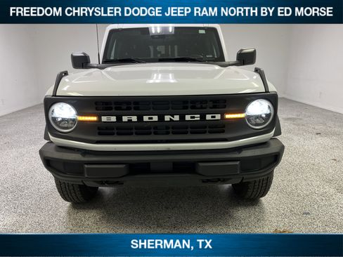 Used 2025 Ford Bronco Big Bend image 2