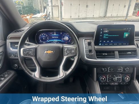 Used 2023 Chevrolet Suburban Premier image 19