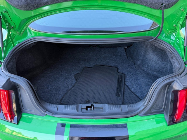 Used 2019 Ford Mustang GT RWD image 7