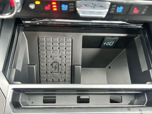New 2026 Ford F550 4x4 Crew Cab Super Duty w/ Snow Plow Prep Package image 32