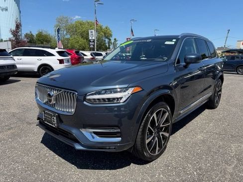 Certified 2023 Volvo XC90 B5 Plus w/ Protection Package Premier AWD/4WD image 1