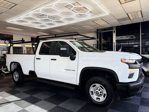 Used 2023 Chevrolet Silverado 2500 W/T w/ WT Convenience Package RWD image 2