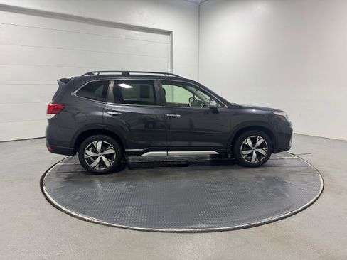 Used 2019 Subaru Forester Touring image 35