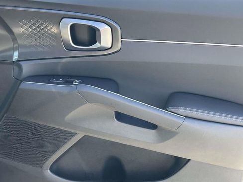 New 2026 Kia Sorento S w/ S Panoramic Sunroof Package FWD image 10