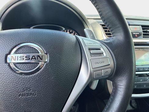 Used 2018 Nissan Altima 2.5 SR FWD image 27