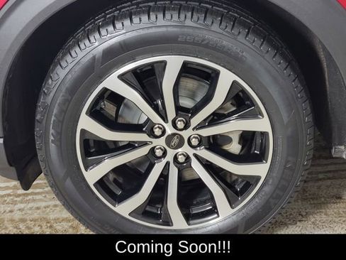 Used 2023 Ford Explorer ST-Line w/ Class IV Trailer Tow Package image 10