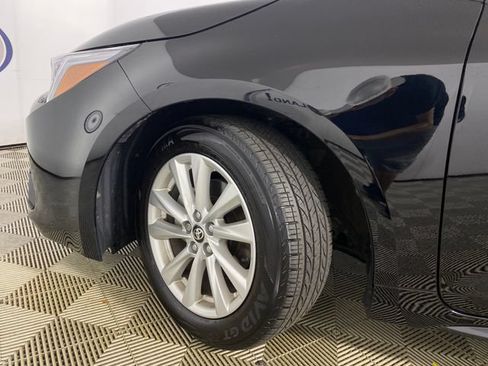 Certified 2024 Toyota Corolla SE FWD image 23