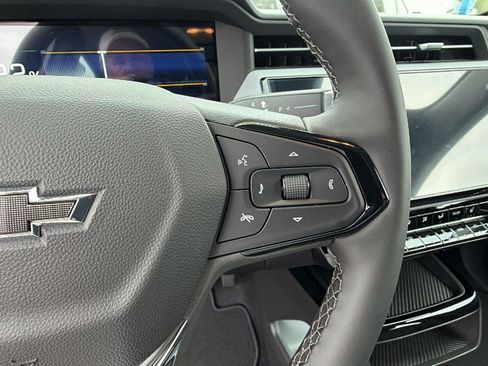 New 2027 Chevrolet Bolt LT w/ Comfort Package FWD image 20