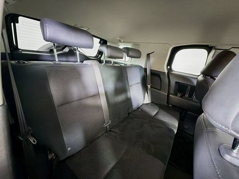 Used 2007 Toyota FJ Cruiser 4WD image 22