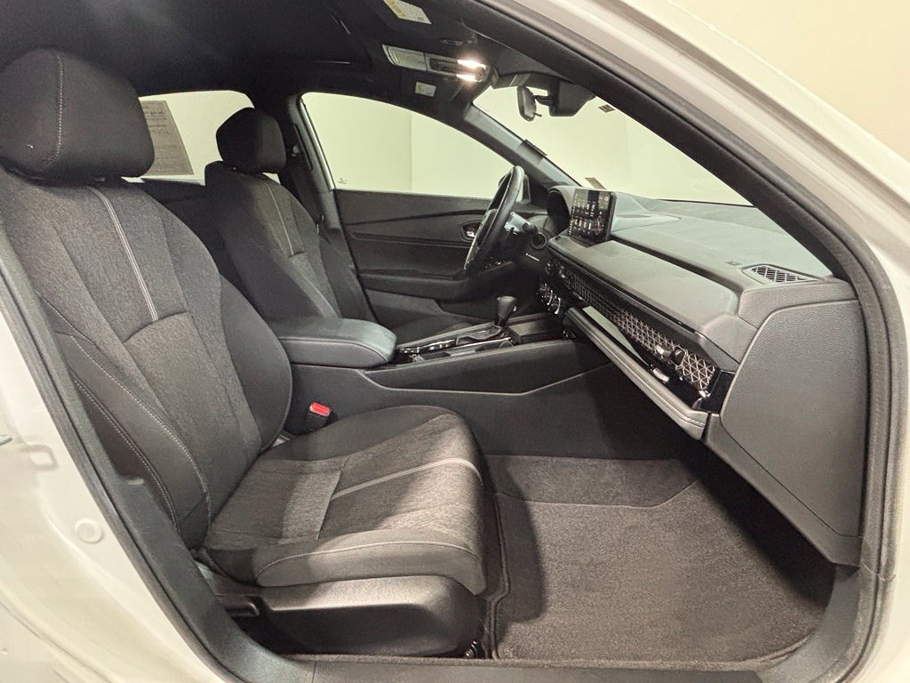 Certified 2023 Honda Accord Sport image 29