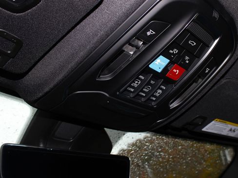 New 2025 Jeep Grand Cherokee L Overland image 27