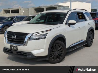 Used 2022 Nissan Pathfinder Platinum w/ Cargo Package