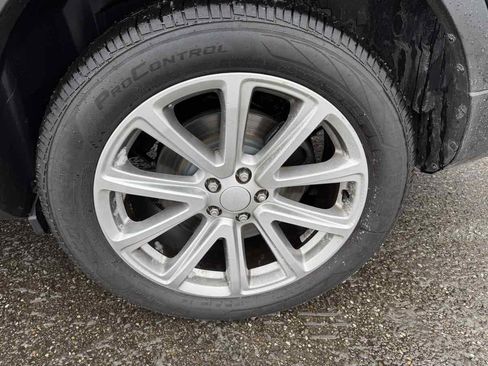 Used 2016 Ford Explorer Limited w/ Equipment Group 301A image 9