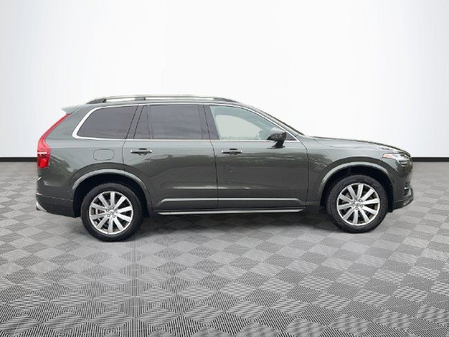 Used 2018 Volvo XC90 T5 Momentum w/ Convenience Package AWD/4WD image 8