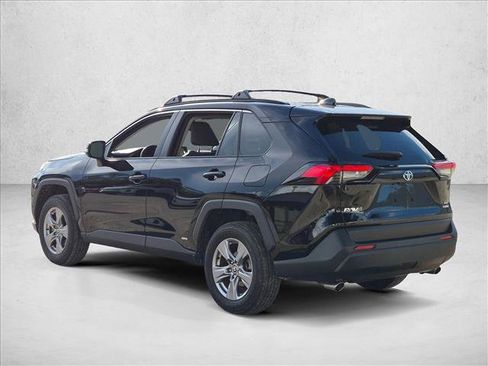 Used 2024 Toyota RAV4 XLE w/ Convenience Package AWD/4WD image 7